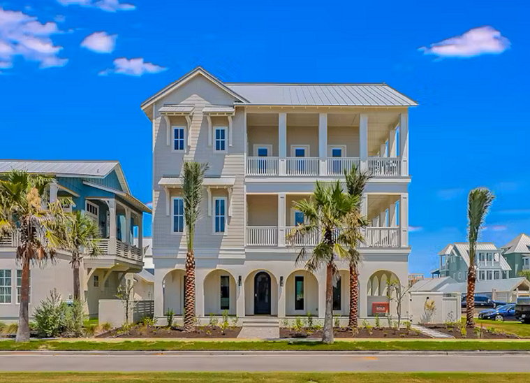 3 Story home An picture of a 3 story custom home
